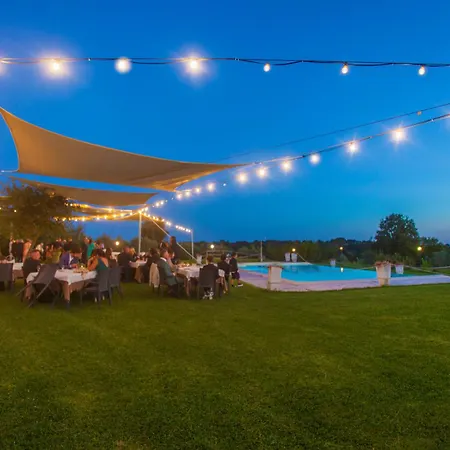 La Collina Farm stay *